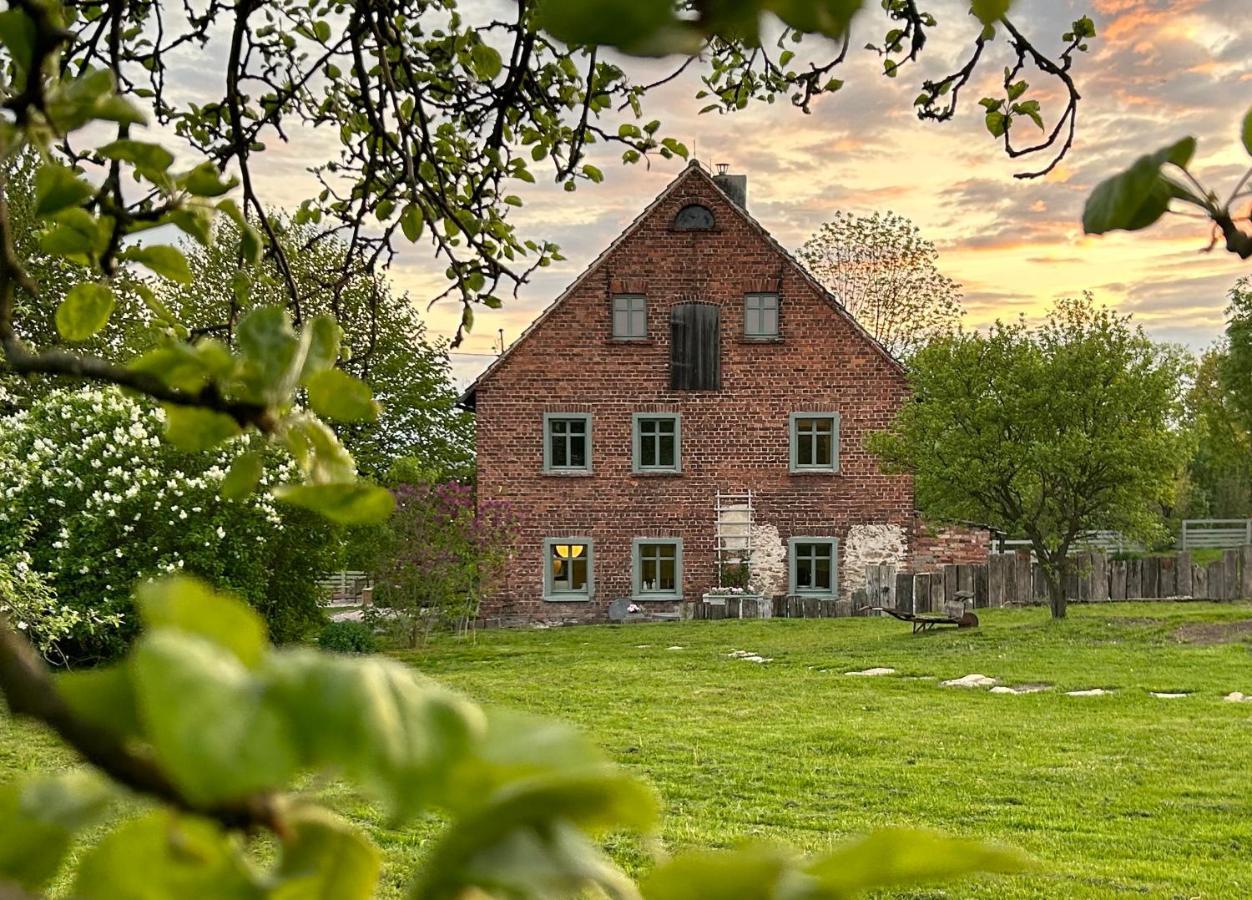 Gryfów Śląski Dom Na Krzewiu Bed & Breakfast エクステリア 写真